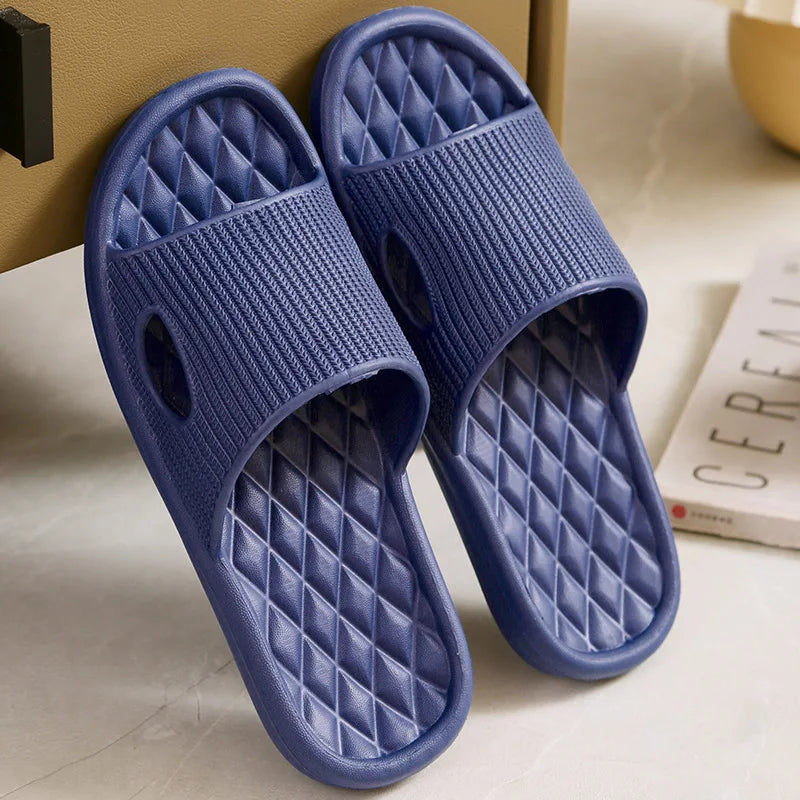 Soft Home Slippers Couple Summer Indoor Skid Proof Bathroom Slippers Sandals Hotel Solid Color Men Women Flip Flops Flat Shoes