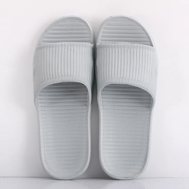 Men Indoor Home Slippers Summer Non-Slip Light Hotel Shoes Couple Soft Bottom Sandals Slippers Men's Flat Shoes Flip Flops