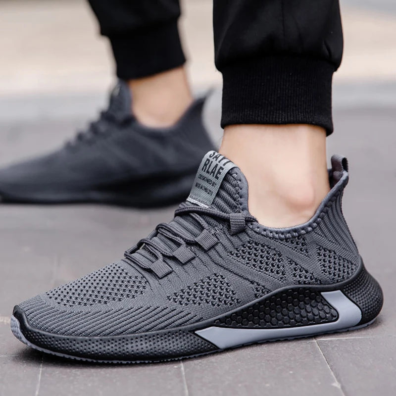 Men Sneakers Breathable Mesh Casual Shoes Black White Platform Shoes Fashion Sneakers Luxury Men's Shoes Tennis Man Size 39-44