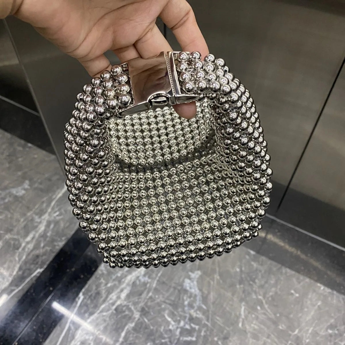 New Silver Beaded Handbags For Women Fashion Trendy Portable Purse Party Beading Shoulder Tote Bags