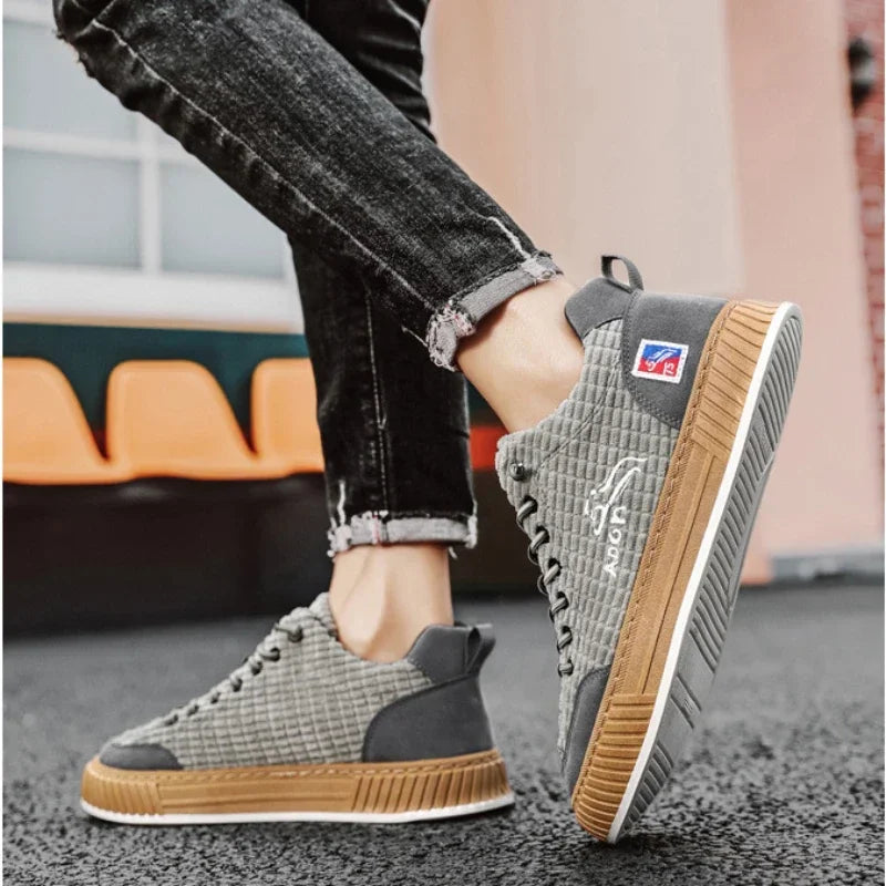 Chunky Sneakers Designer Men Shoes Comfort Platform Vulcanized Shoes for Men 2024 New Tennis Zapatillas Deportivas De Hombres